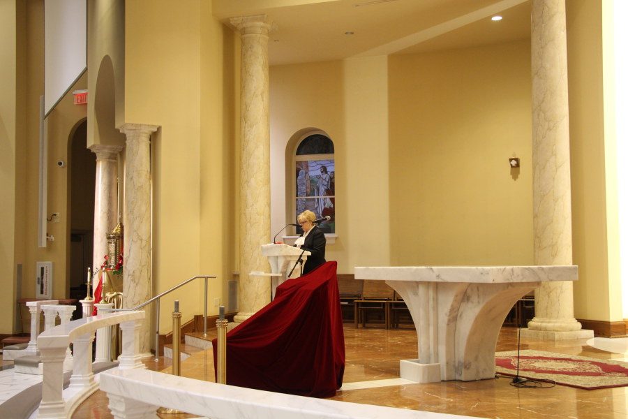 Liturgia Wielkiego Piątku – Adoracja Krzyża